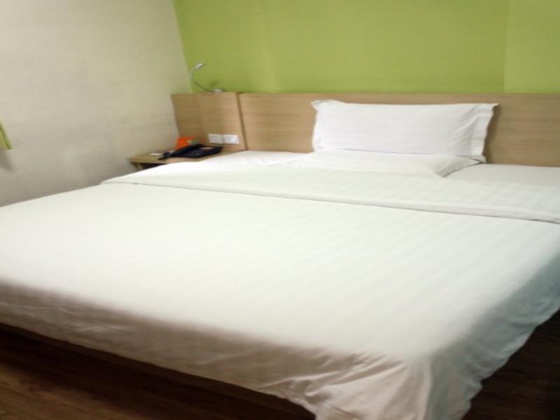 7Days Inn Huaihua Mayang Binhe Road Exterior photo