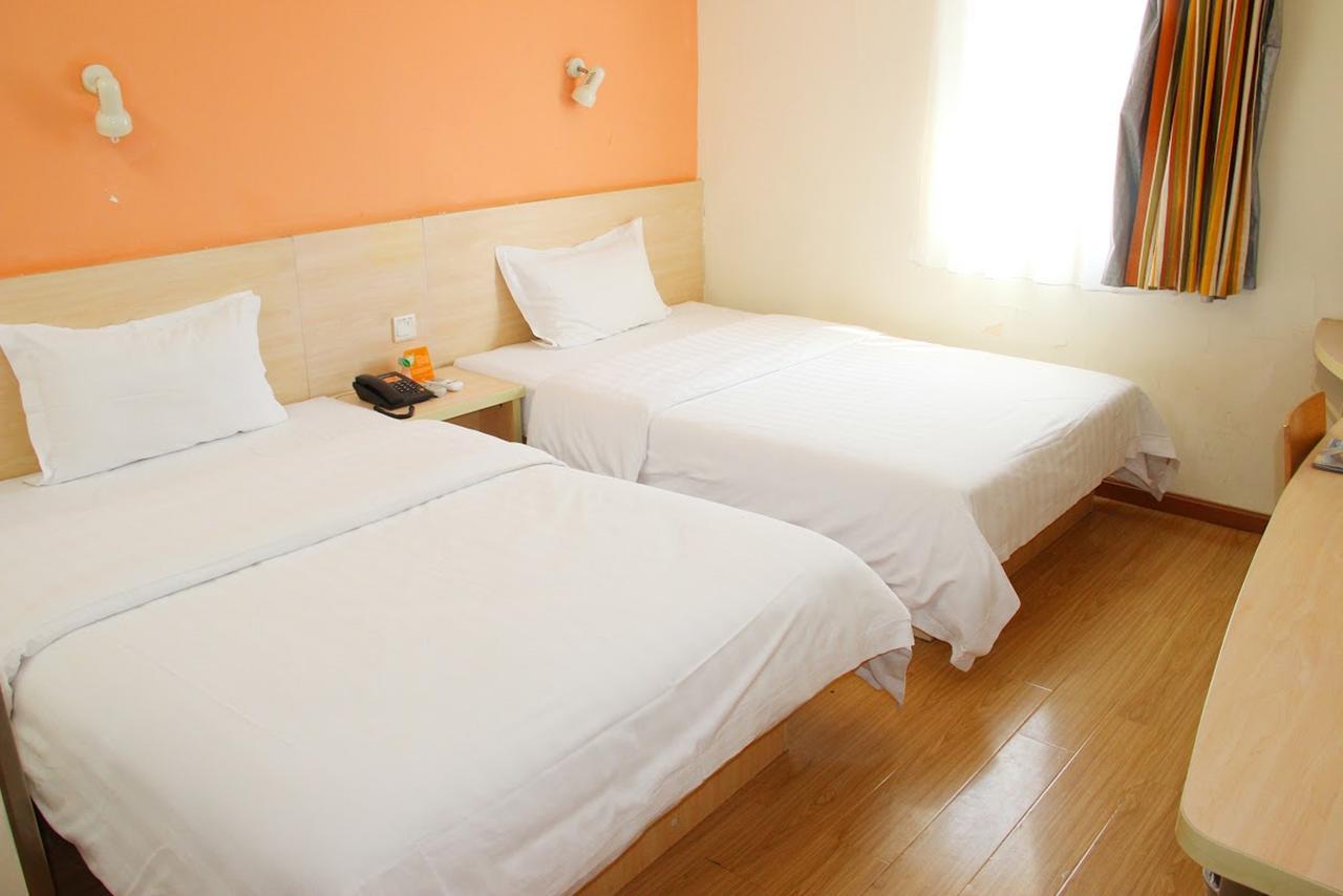 7Days Inn Huaihua Mayang Binhe Road Exterior photo